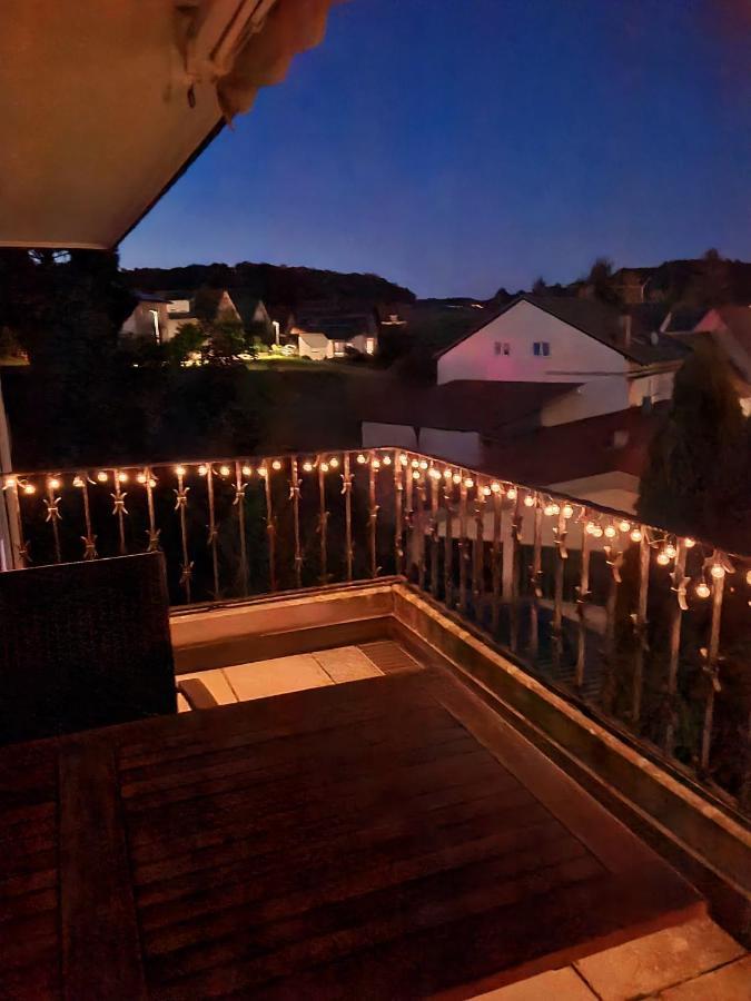 Ferienwohnung Rheinblick In Buesingen -Keine Monteure- Busingen エクステリア 写真
